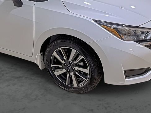 Used 2025 Nissan Versa SV w/ Trunk Package FWD image 15