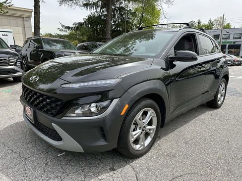 Certified 2023 Hyundai Kona SEL w/ Convenience Package AWD/4WD image 7