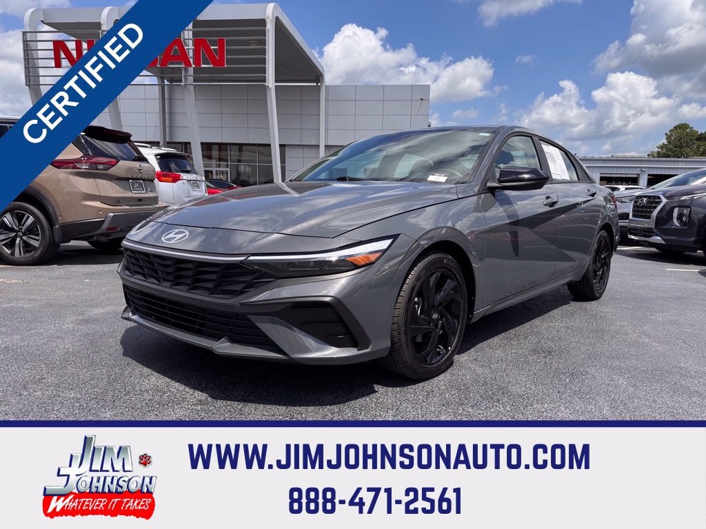 Used 2026 Hyundai Elantra Sport FWD image 1