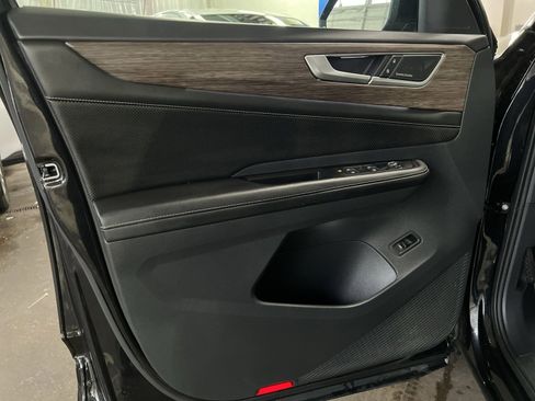 Used 2024 Volkswagen Atlas SEL Premium R-Line image 14