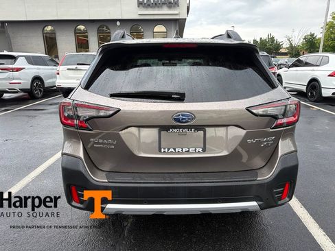 Used 2021 Subaru Outback Limited XT AWD/4WD image 4
