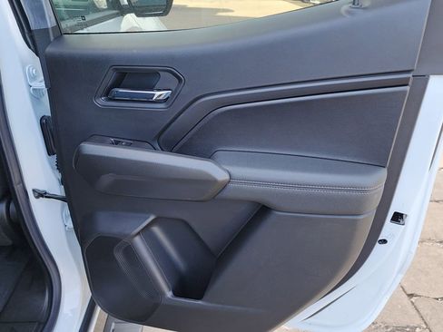 New 2026 GMC Canyon Elevation w/ Convenience Package image 40