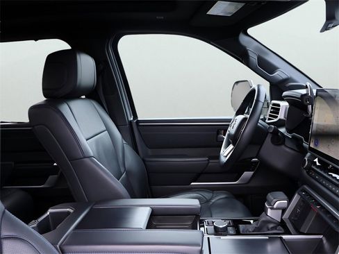 Used 2024 Toyota Tundra Platinum image 11