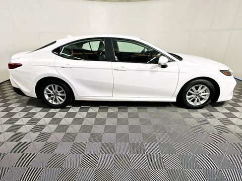 Used 2025 Toyota Camry LE FWD image 2