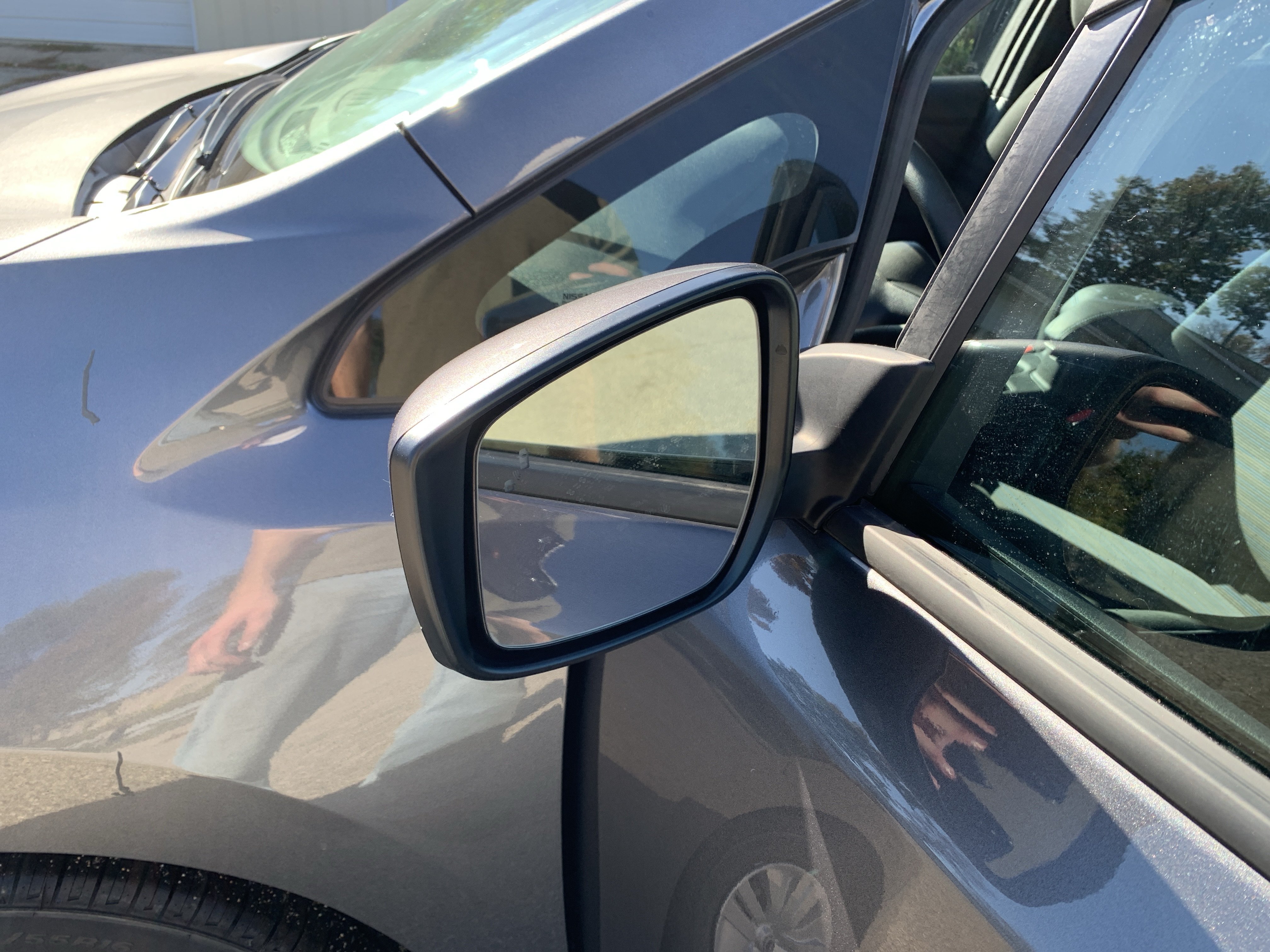 Used 2025 Nissan Leaf S FWD image 13