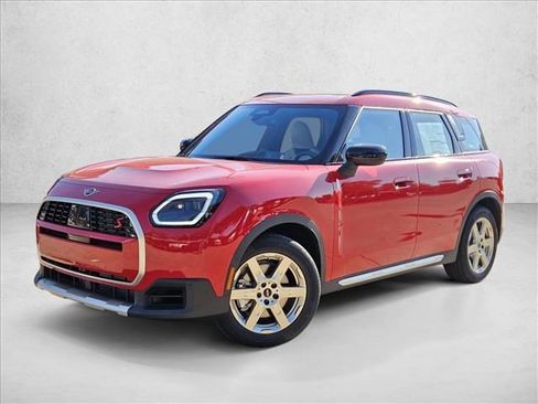 Used 2025 MINI Cooper Countryman S image 1
