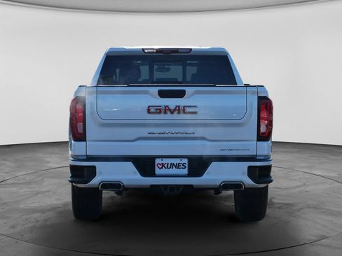 Used 2023 GMC Sierra 1500 Denali w/ Denali Reserve Package AWD/4WD image 8