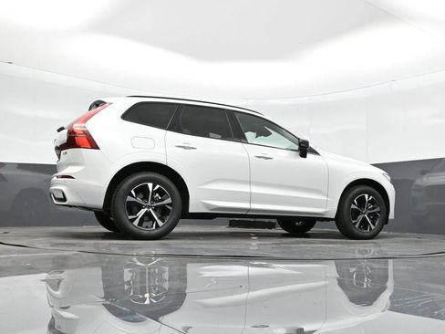 New 2026 Volvo XC60 B5 Core AWD/4WD image 27