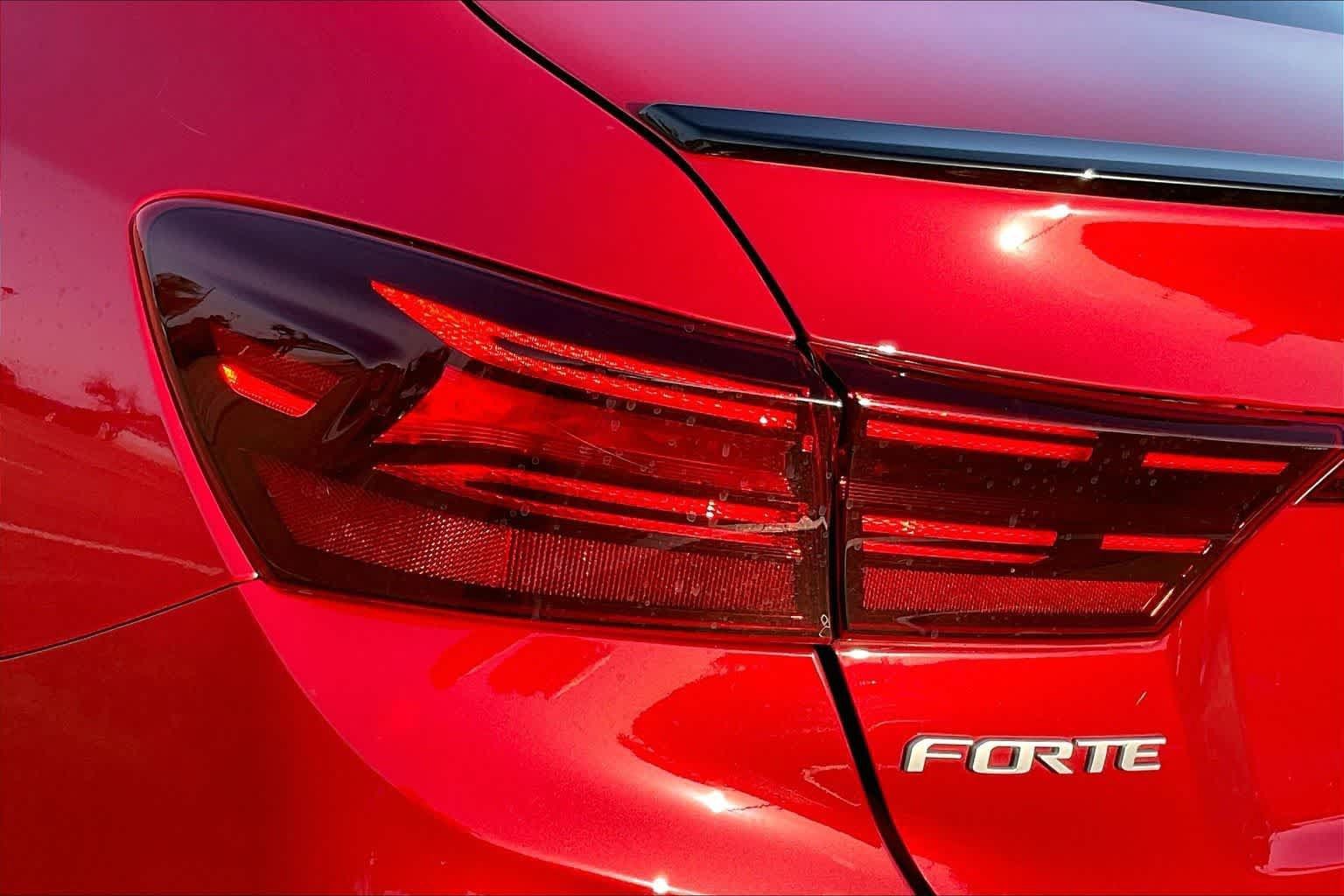 Certified 2023 Kia Forte GT FWD image 29