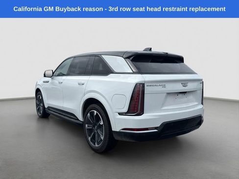 Used 2025 Cadillac Escalade IQ Sport 2 AWD/4WD image 4