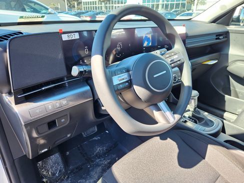 New 2026 Hyundai Kona SE image 23