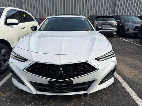Used 2023 Acura TLX FWD image 2