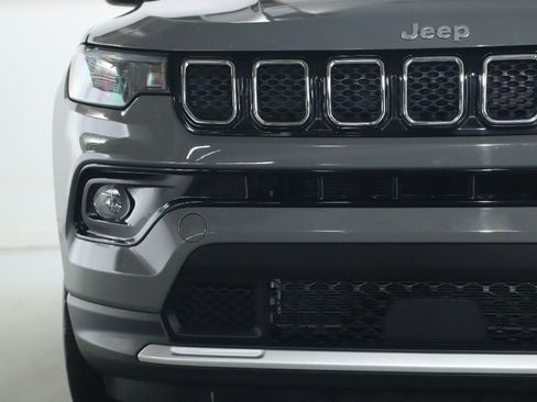 Used 2023 Jeep Compass Limited AWD/4WD image 6