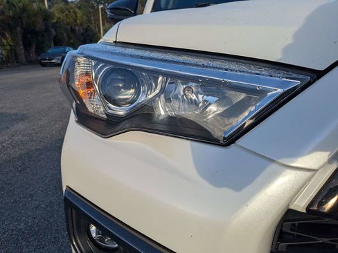 Used 2021 Toyota 4Runner Nightshade image 10