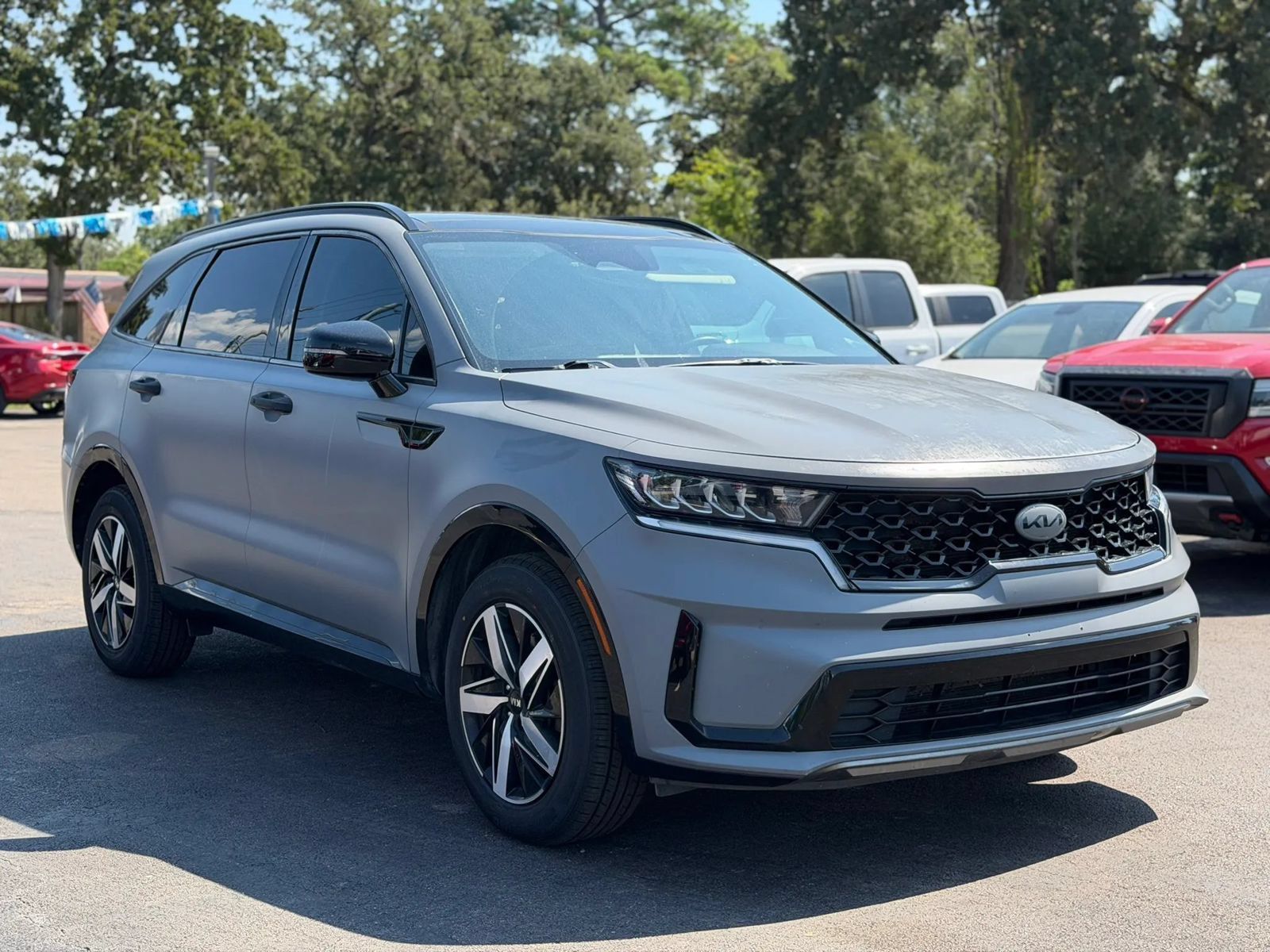 Used 2021 Kia Sorento S w/ Panoramic Sunroof Package FWD image 3