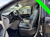 Used 2013 Chrysler Town & Country Touring-L w/ Driver Convenience Group image 3