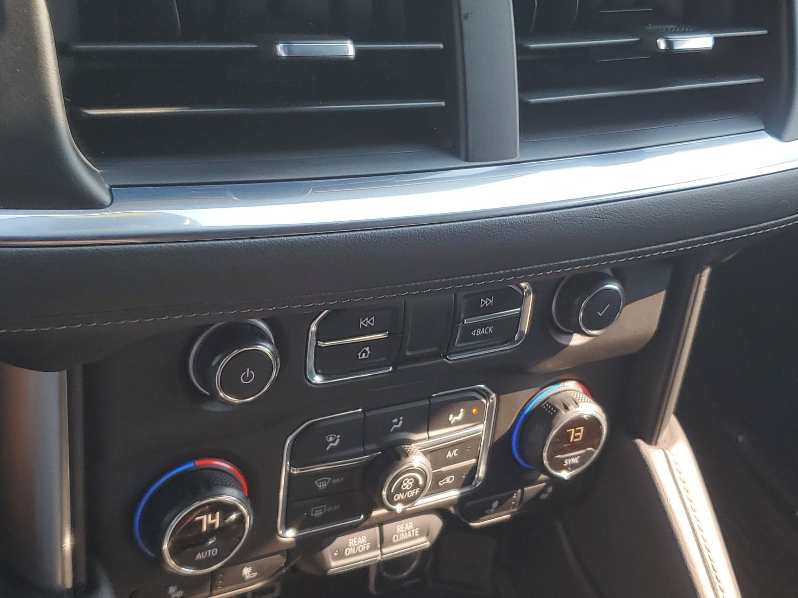 Used 2021 Chevrolet Tahoe LT RWD image 28