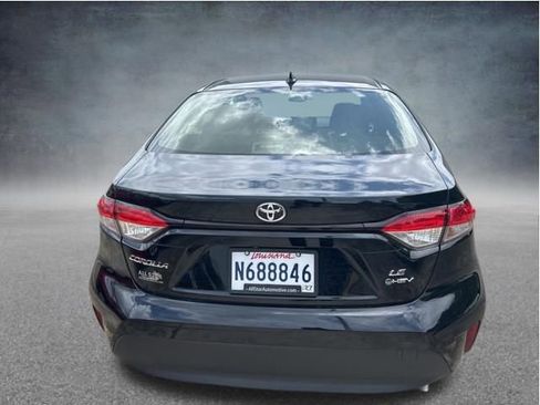 Used 2026 Toyota Corolla LE FWD image 16