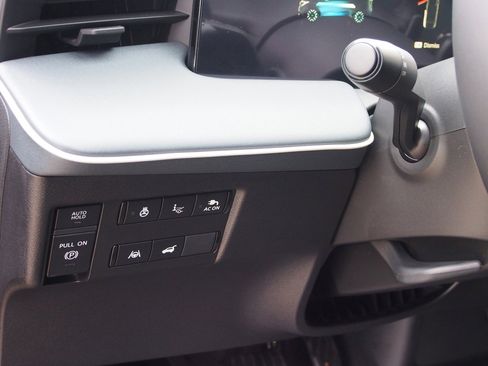 New 2026 Nissan Leaf Platinum+ w/ Floor Mat Package (Platinum+) image 20