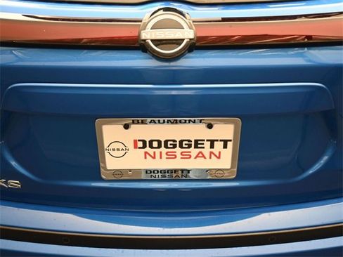 New 2025 Nissan Kicks Play S image 12