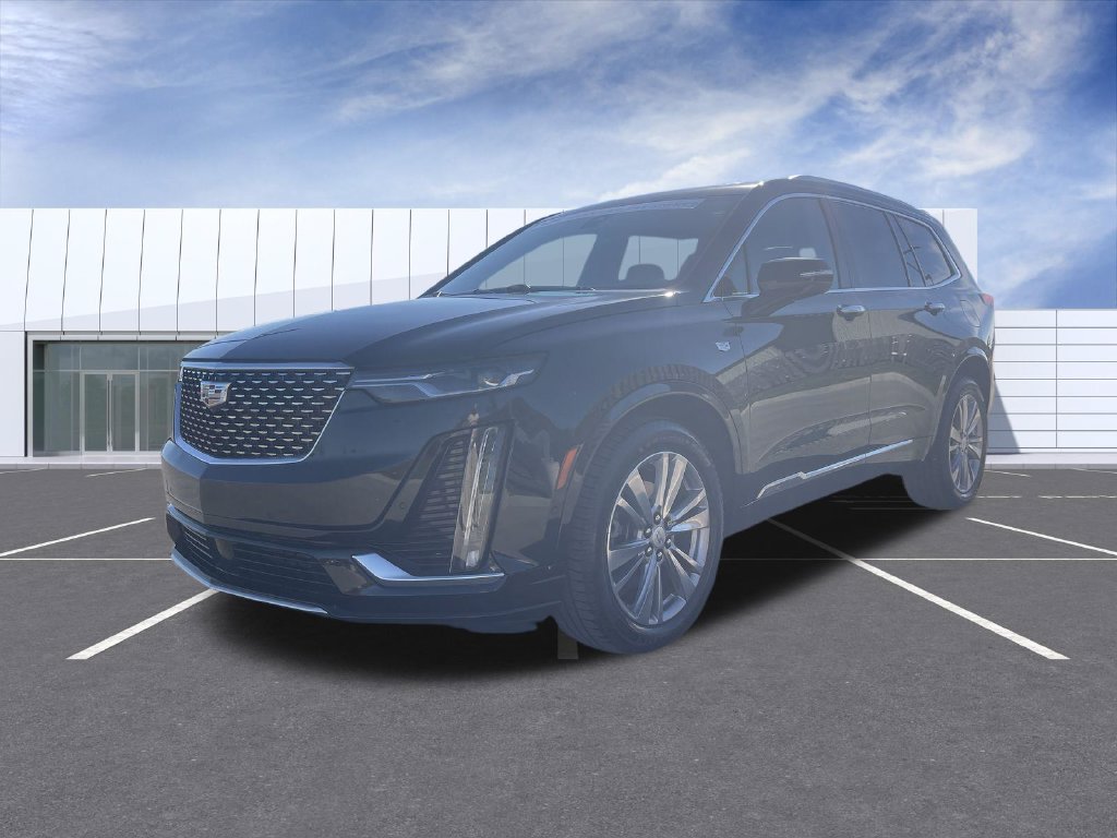 Used 2024 Cadillac XT6 Premium Luxury w/ Technology Package AWD/4WD image 4