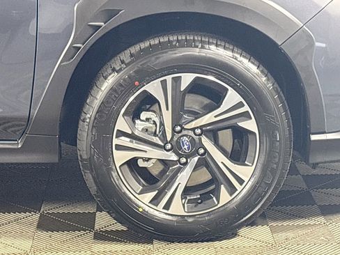 Certified 2025 Subaru Crosstrek 2.0i Premium image 24