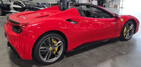 Used 2018 Ferrari 488 Spider RWD image 4