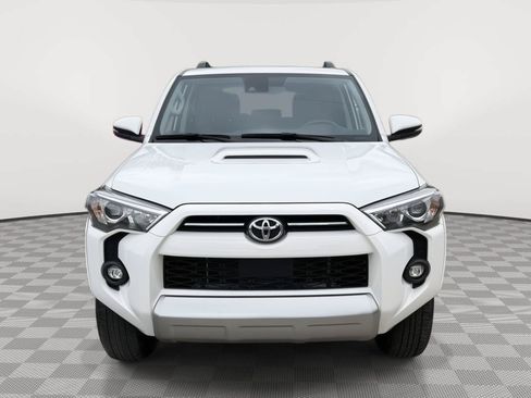 Used 2023 Toyota 4Runner TRD Off-Road Premium w/ Moonroof Package AWD/4WD image 2