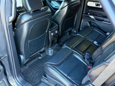 Used 2020 Ford Explorer ST w/ ST Street Pack AWD/4WD image 23