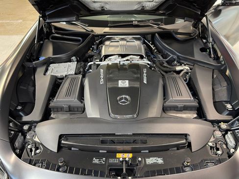 Used 2020 Mercedes-Benz AMG GT R image 23