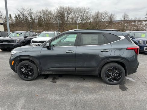 New 2026 Kia Seltos EX w/ EX Sunroof Package image 8