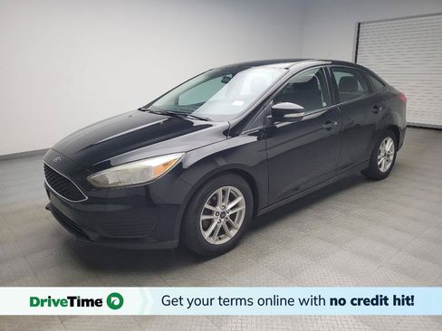 Used 2016 Ford Focus SE FWD image 1