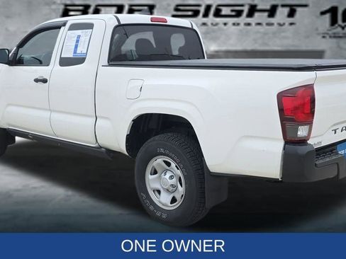 Used 2021 Toyota Tacoma SR image 4