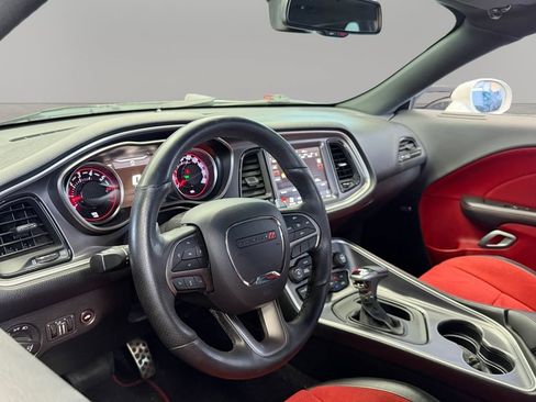 Used 2019 Dodge Challenger R/T Scat Pack w/ Plus Package RWD image 16