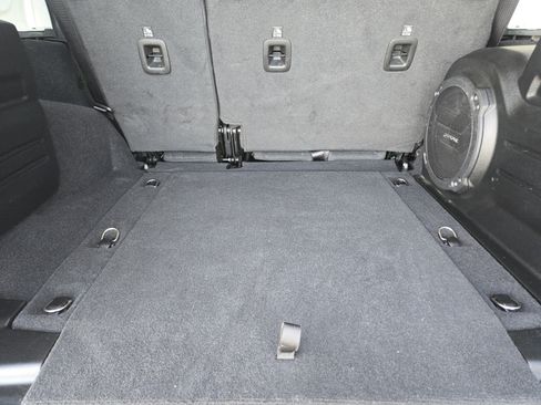 Used 2022 Jeep Wrangler Unlimited Sport w/ Sun And Sound Package image 30