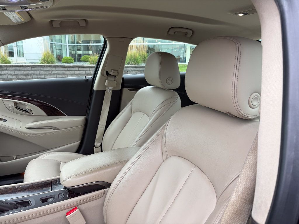 Used 2015 Buick LaCrosse Leather FWD image 10
