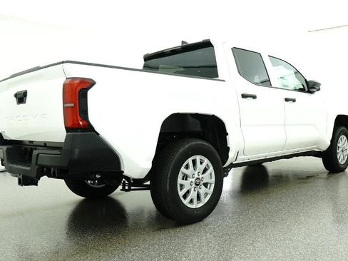New 2026 Toyota Tacoma SR AWD/4WD image 25