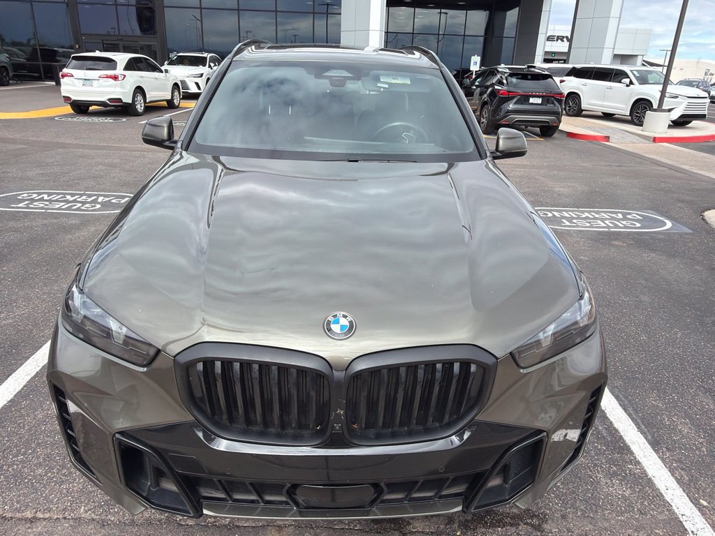 Used 2024 BMW X5 sDrive40i w/ M Sport Package RWD image 2