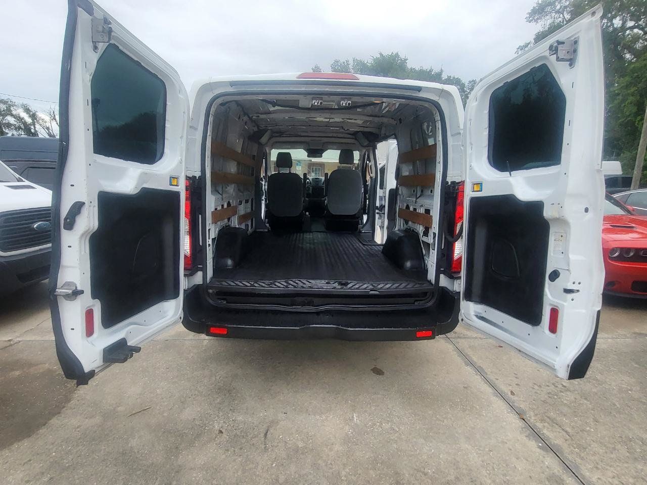 Used 2016 Ford Transit 250 130 Low Roof w/ Exterior Upgrade Package RWD image 66