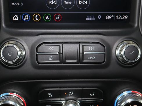 Used 2019 GMC Sierra 1500 AT4 w/ Off Road Performance Package AWD/4WD image 27