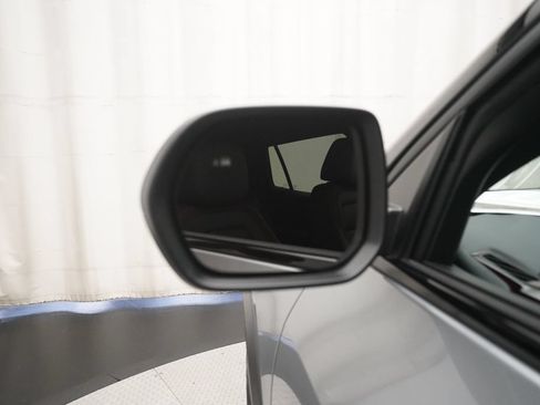 Used 2025 Chevrolet Equinox RS w/ Safety and Technology Package AWD/4WD image 25