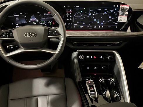 New 2025 Audi Q5 Premium Plus image 19