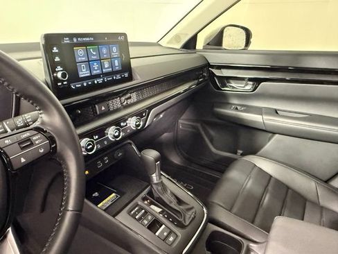 Used 2025 Honda CR-V EX-L image 26