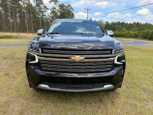 Used 2021 Chevrolet Tahoe Premier w/ Premium Package AWD/4WD image 8