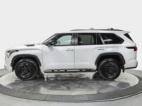 Used 2024 Toyota Sequoia SR5 image 2