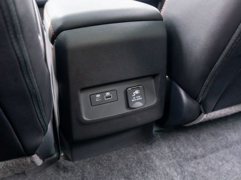 Used 2024 Nissan Frontier PRO-4X w/ Pro Premium Package AWD/4WD image 18