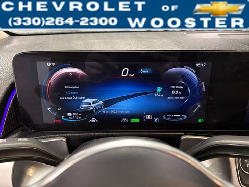 Used 2022 Mercedes-Benz EQB 300 4MATIC image 18