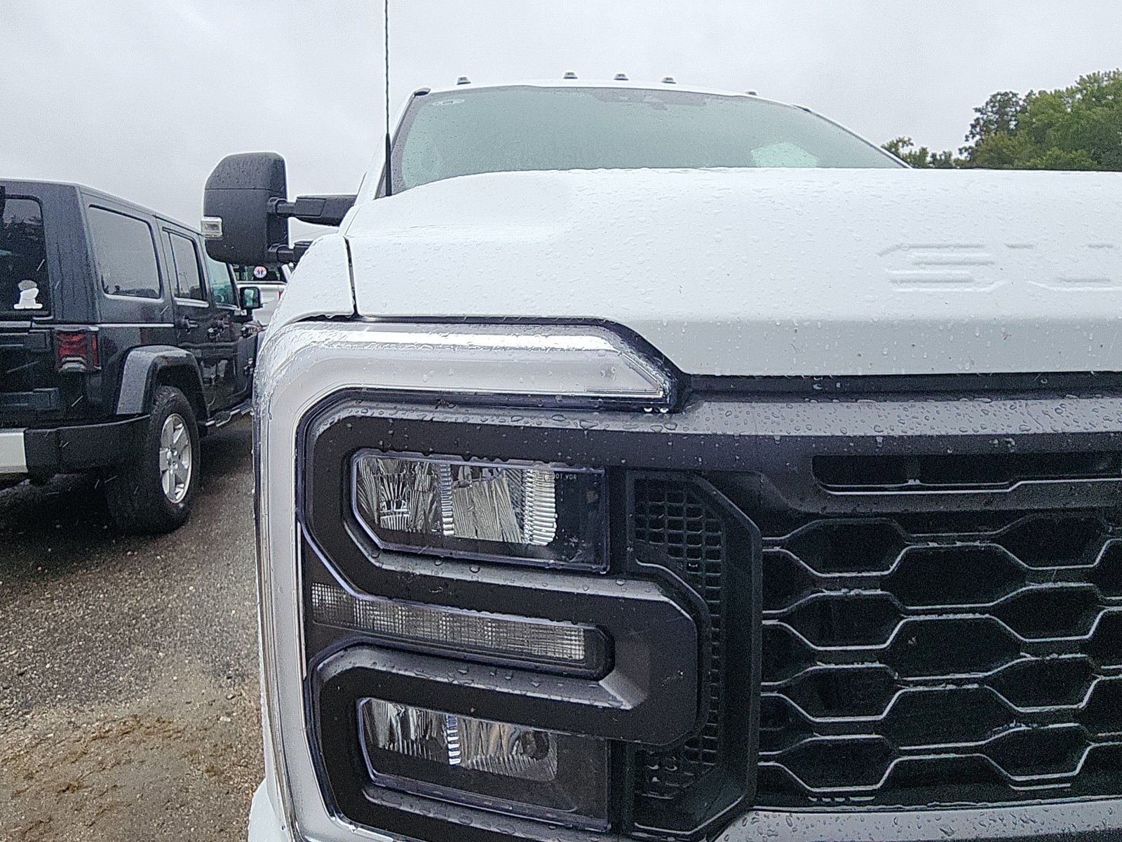 Used 2024 Ford F250 XL w/ STX Appearance Package AWD/4WD image 9