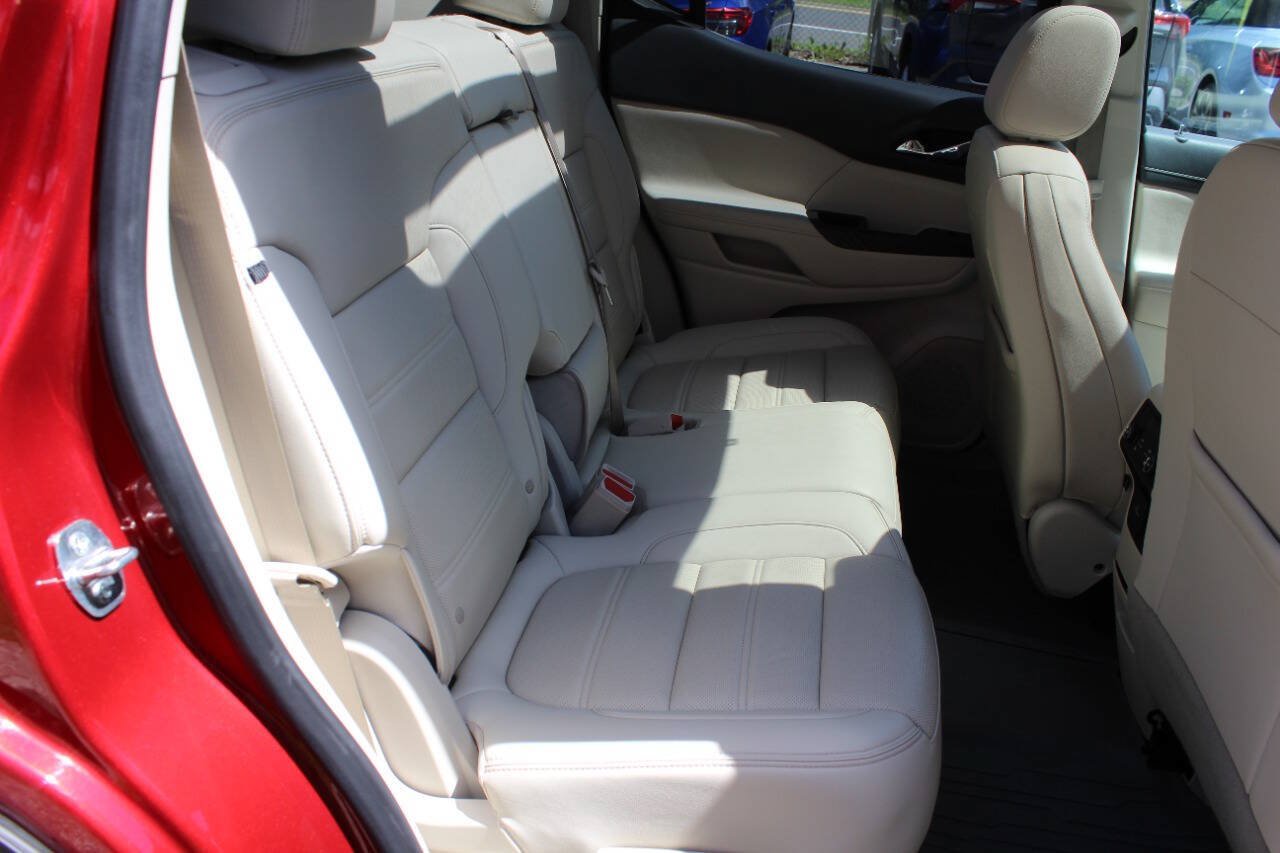 Used 2021 GMC Acadia Denali w/ Denali Technology Package AWD/4WD image 20