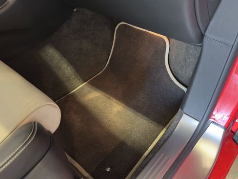 Used 2015 Bentley Continental GT image 99